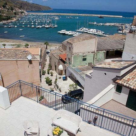 카스텔라마레델골포 La Terrazza Sul Porto 아파트 외부 사진